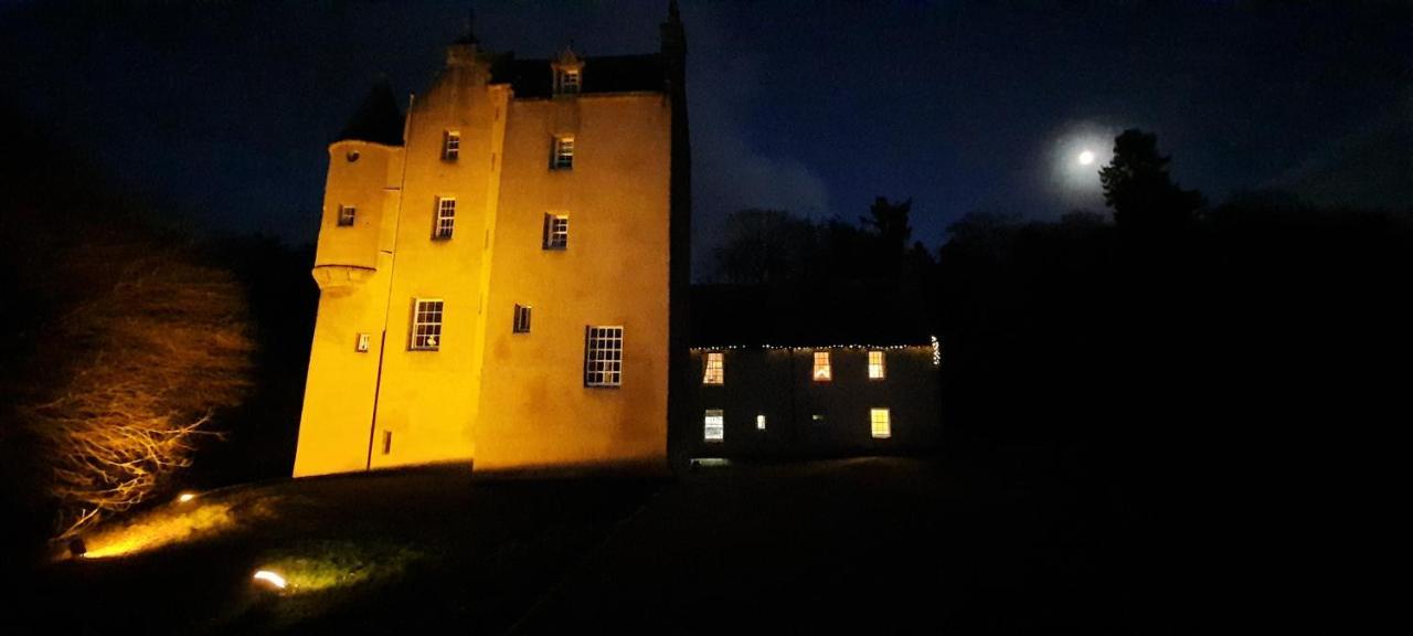 East Wing Lickleyhead Castle Villa Auchleven Bagian luar foto