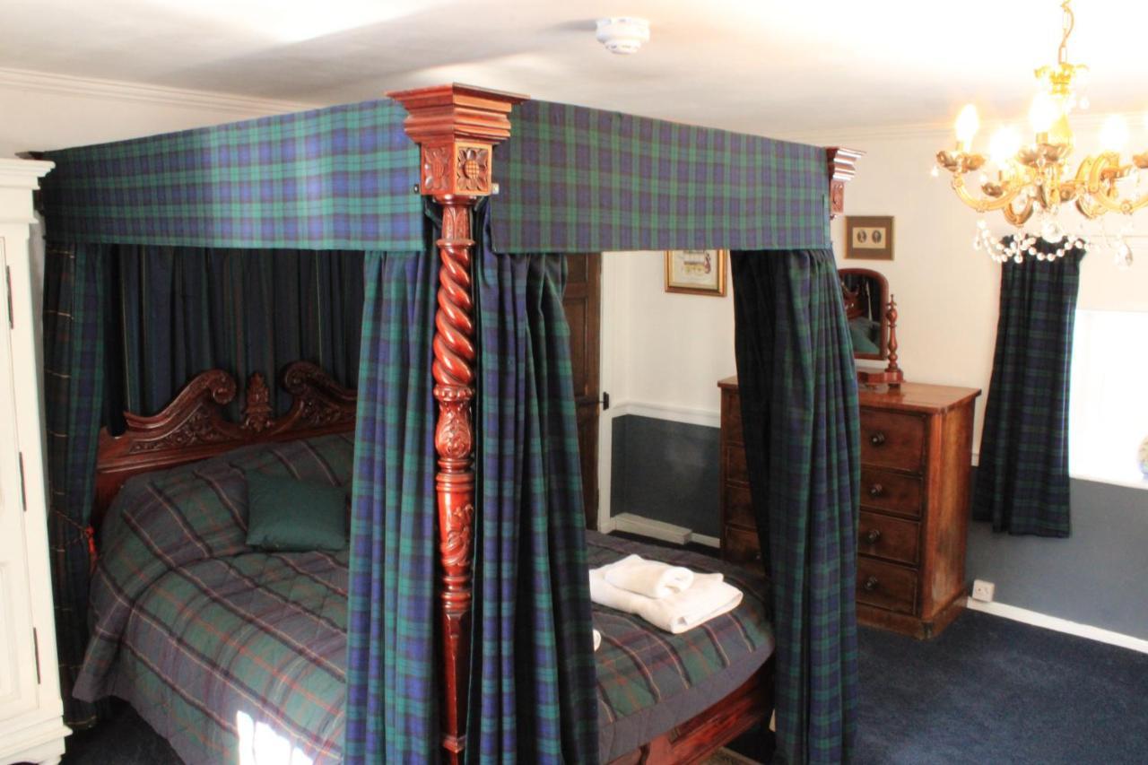 East Wing Lickleyhead Castle Villa Auchleven Bagian luar foto