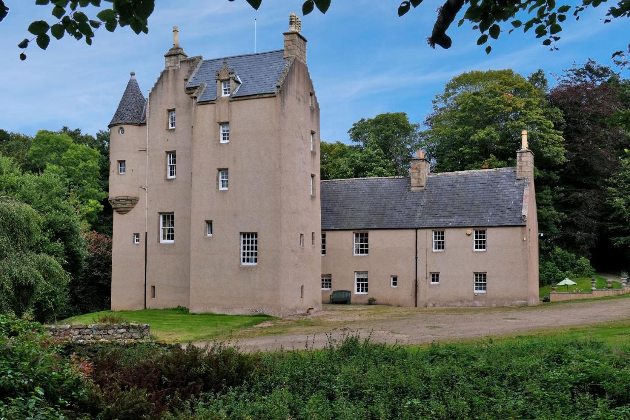East Wing Lickleyhead Castle Villa Auchleven Bagian luar foto