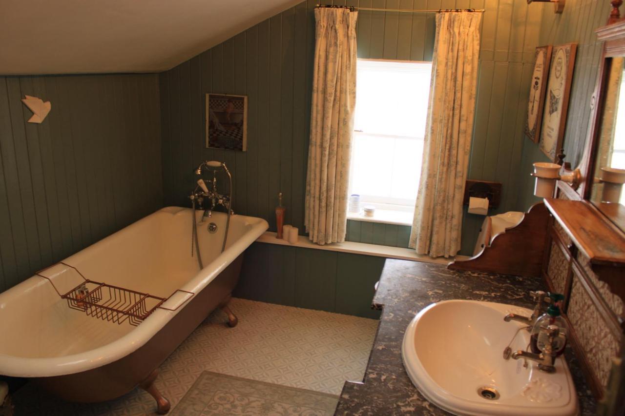 East Wing Lickleyhead Castle Villa Auchleven Bagian luar foto